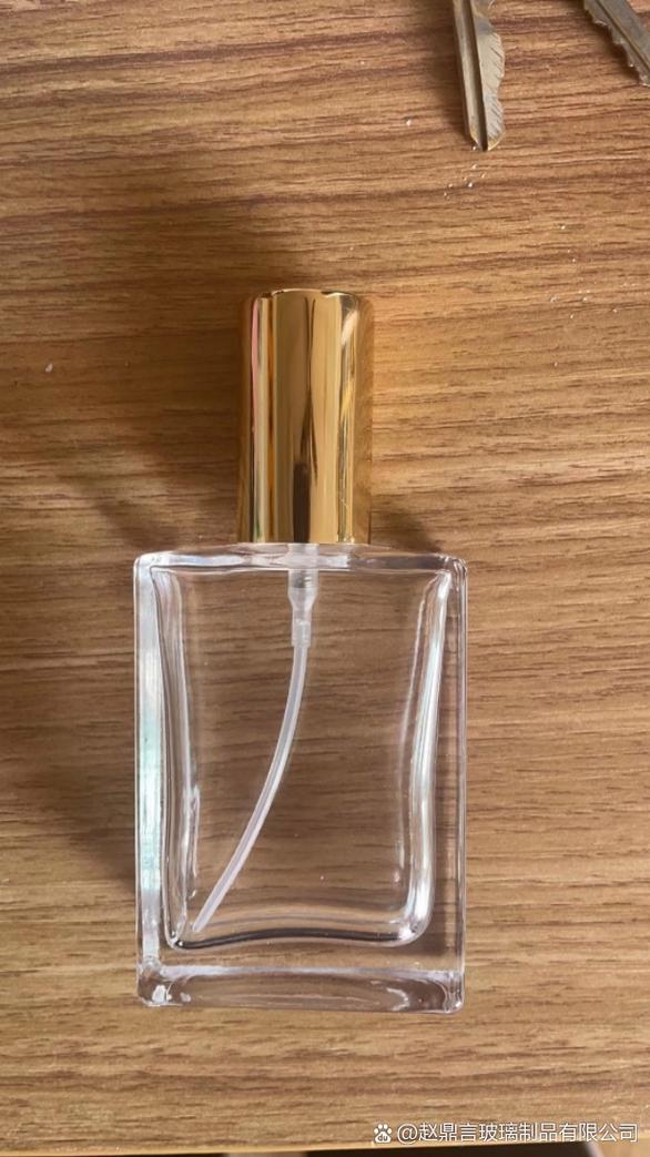 匠心烧制，以玻璃之美成就每一寸精品——全品类玻璃瓶定制生产专家